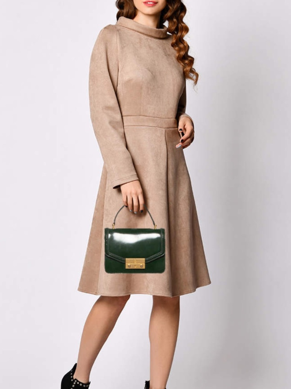 Tory Burch Juliette Mini Top-Handle Satchel in a glossy dark green/emerald - Picture 3 of 12